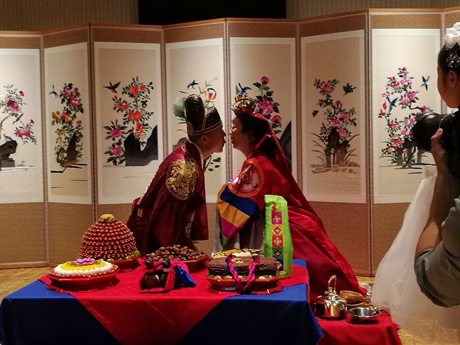 Korean Traditional Ceremony, Pyebaek